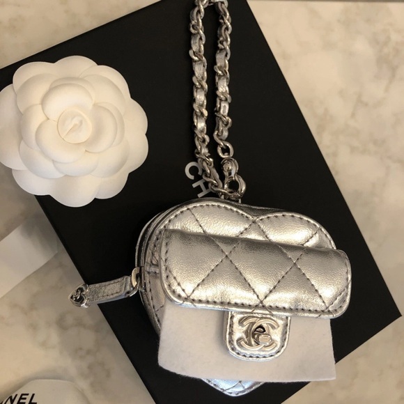 Chanel Silver Quilted Mini Bag - Picture 1 of 4